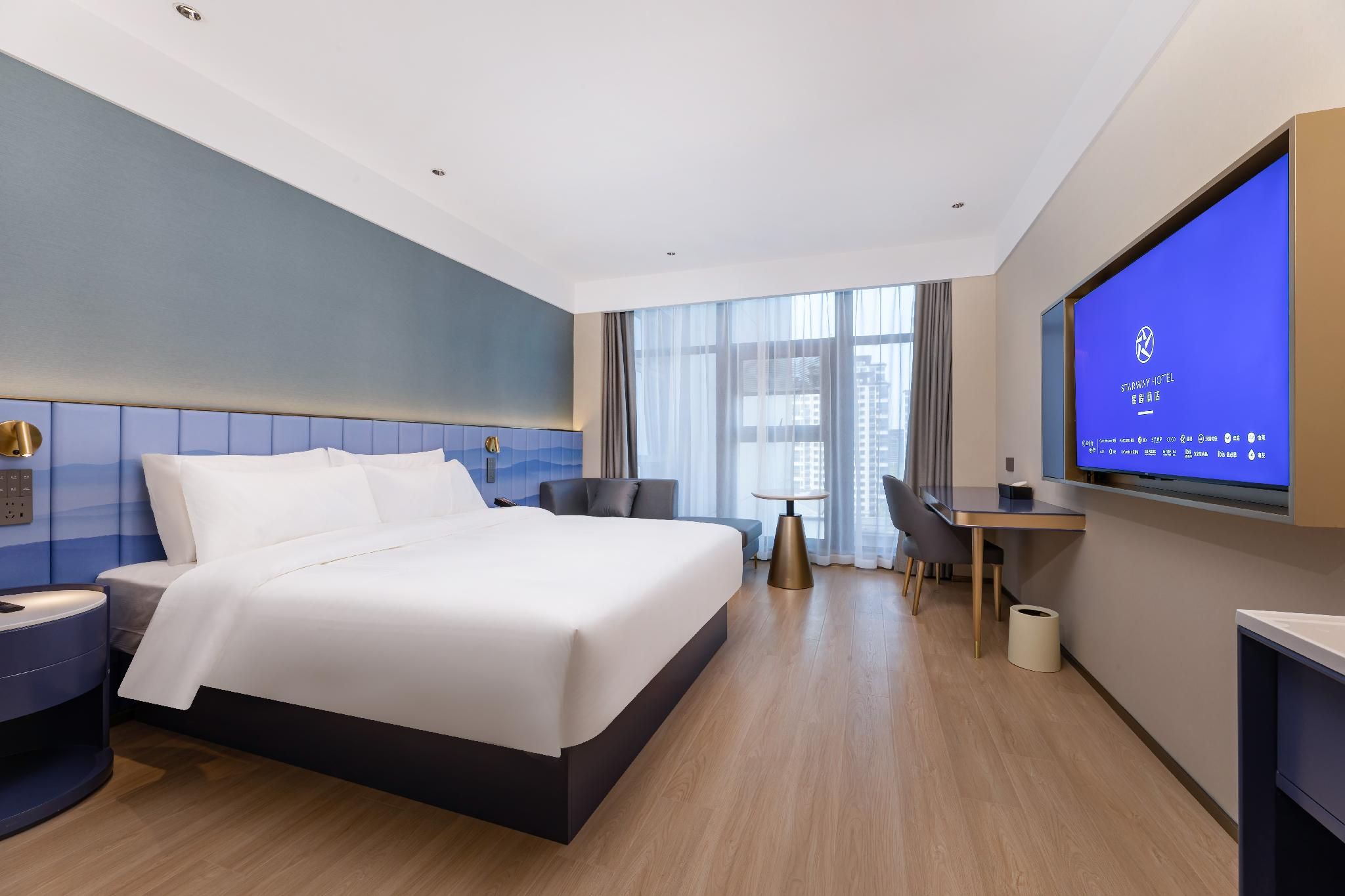 Huazhu - Superior BedRoom
