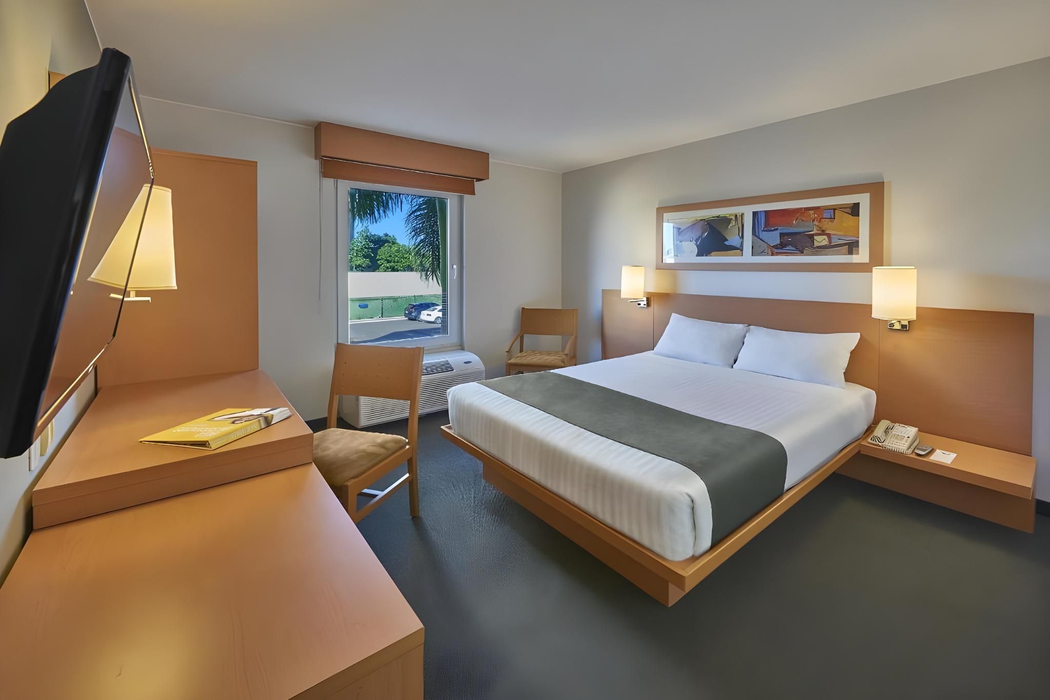 City Express by Marriott Hermosillo Guest room, 1 Queen 2