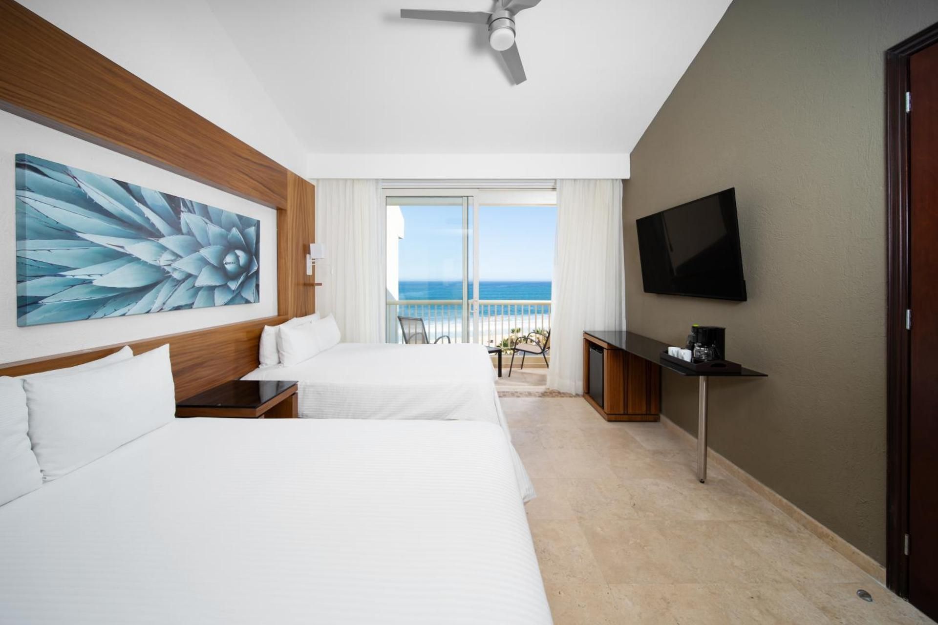 Standard Double Suite