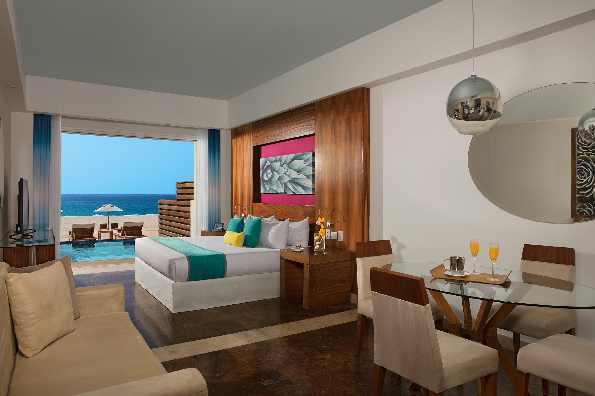 altitude junior suite swimout ocean front king