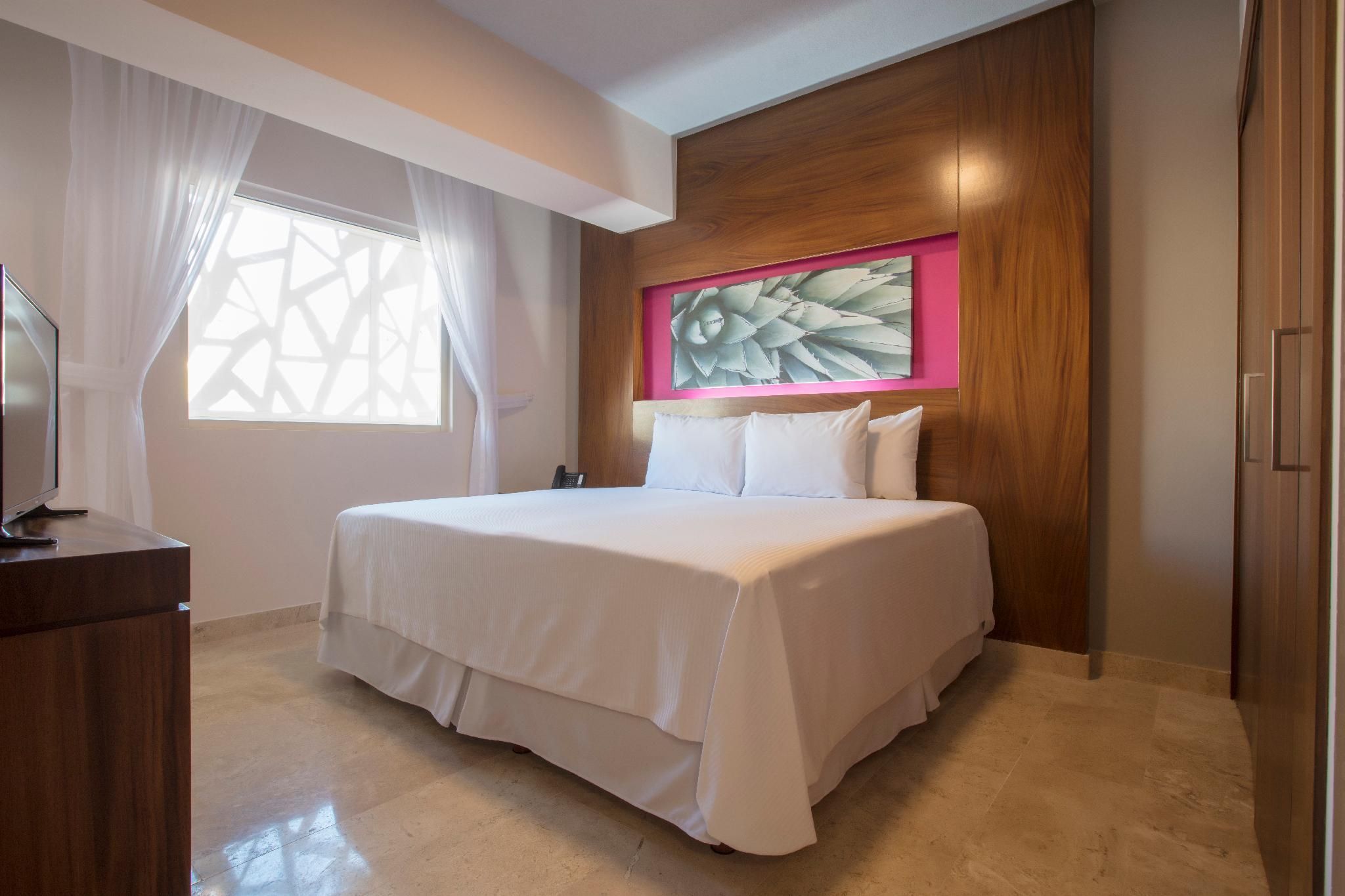 One Bedroom Suite at BelAir SunClub