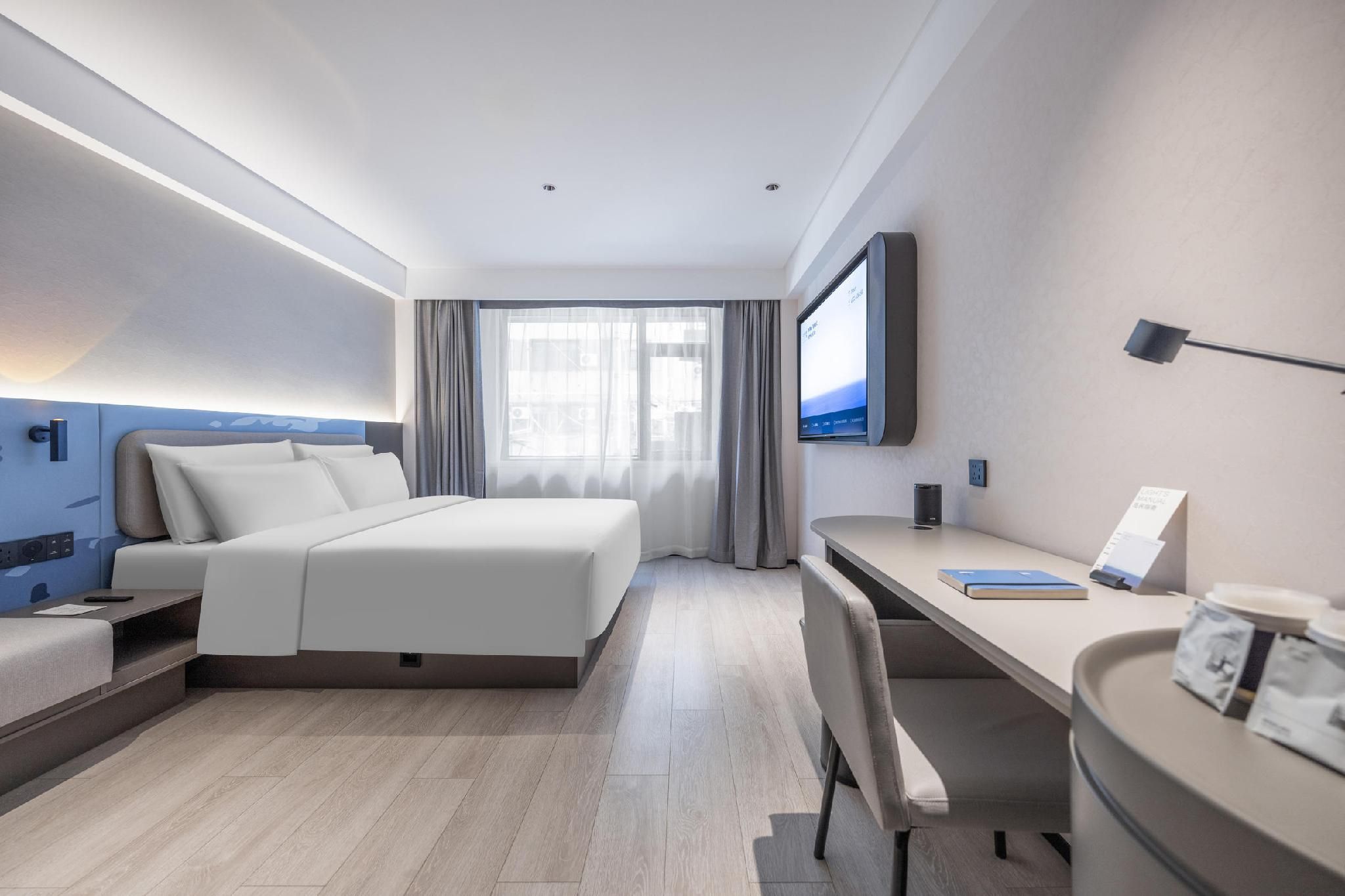 Comfort Queen Room