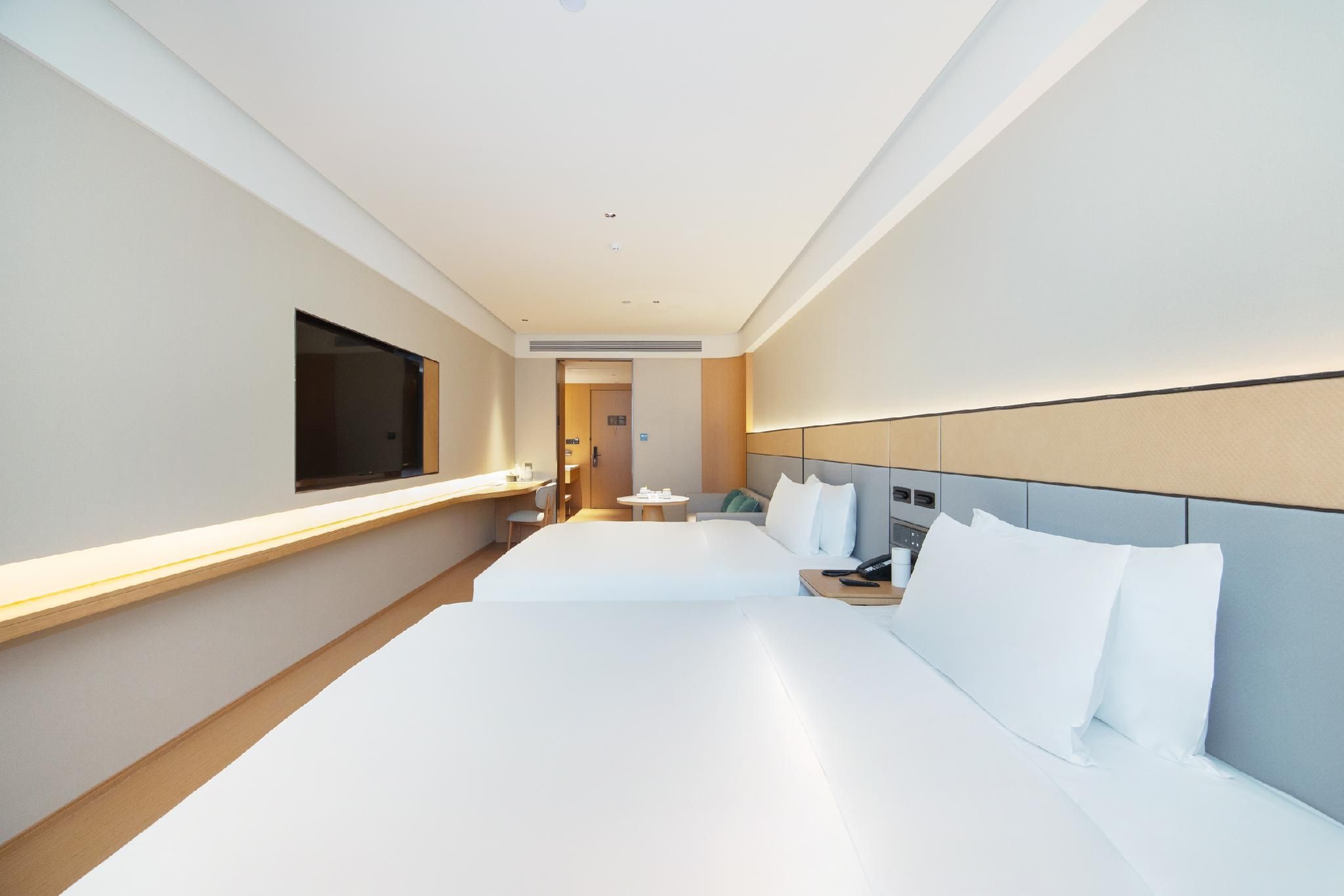 Huazhu - Business Twin Room