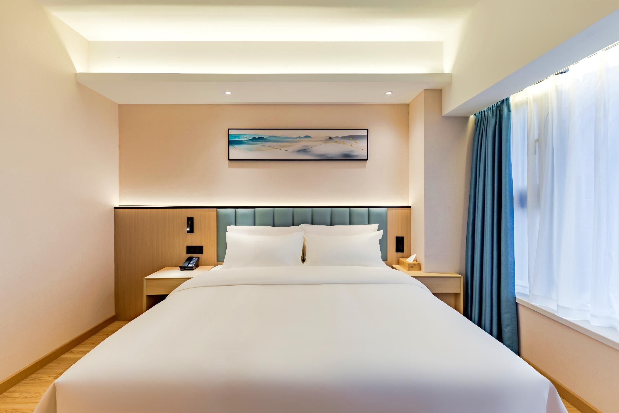 Huazhu - Family Room