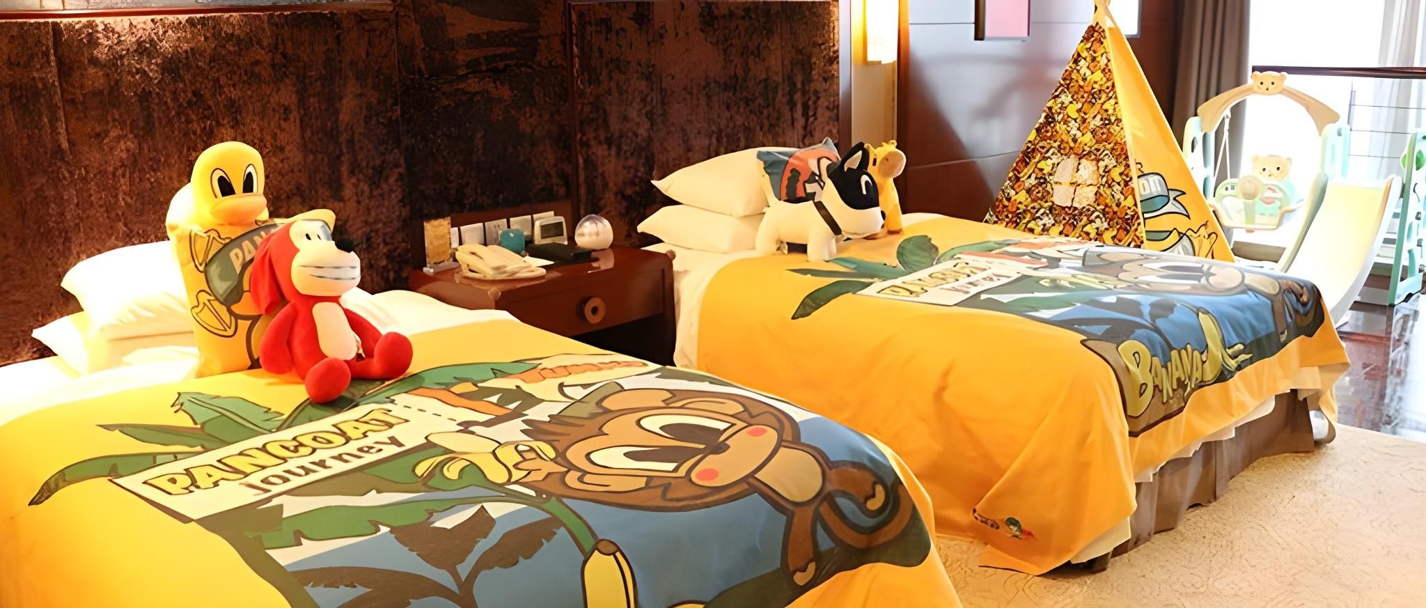 New Century Parent Child Twin Room