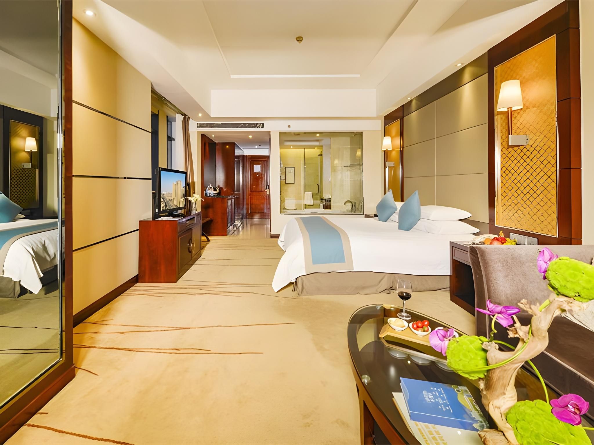 New Century - Executive 1 Bed, Non Smoking