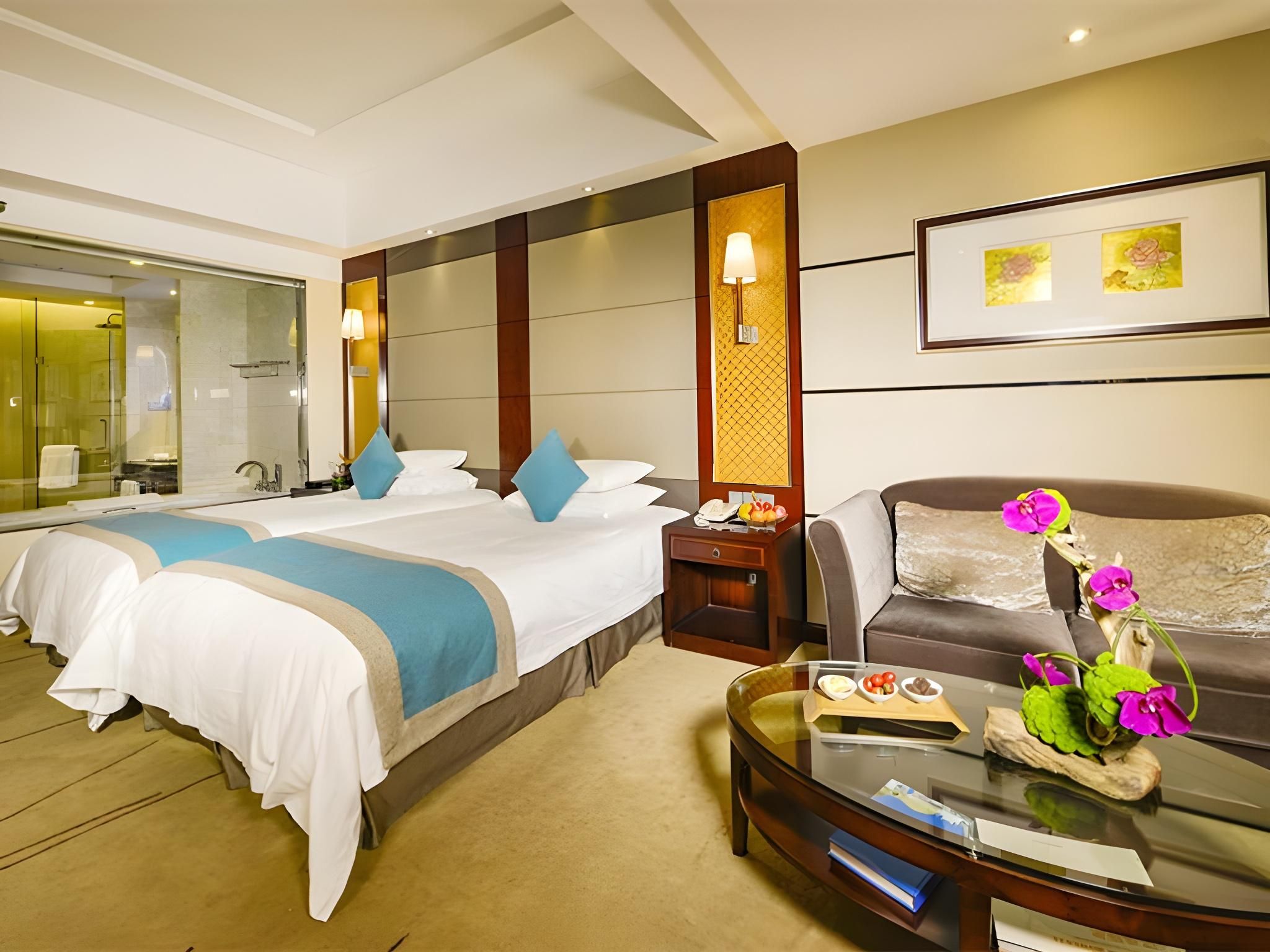 Deluxe Twin Bed Room