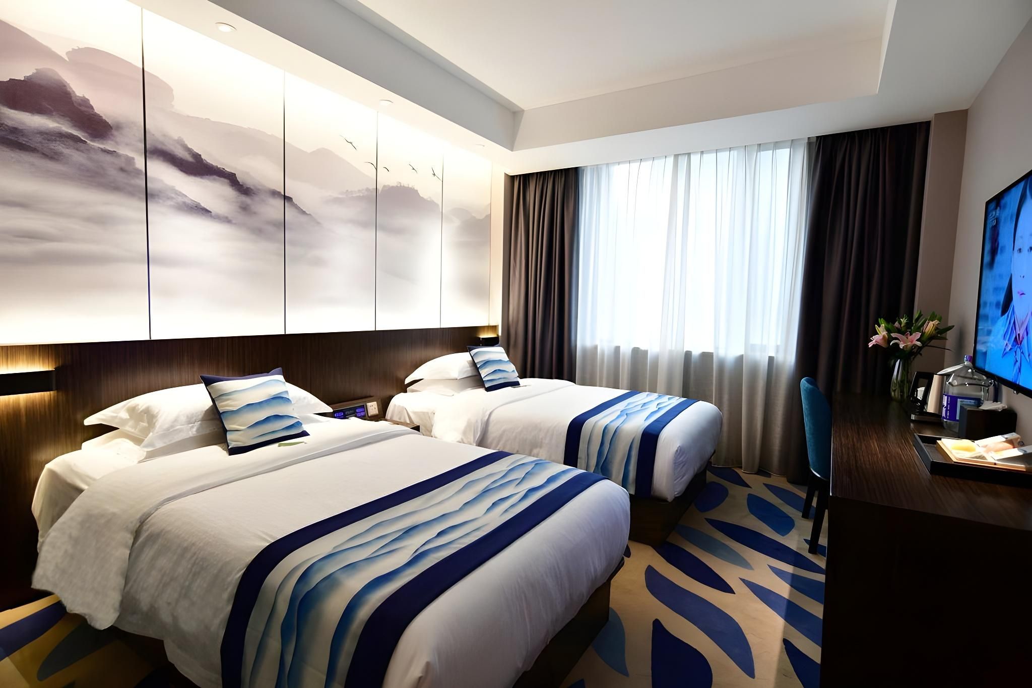 Selected Room (2 beds)