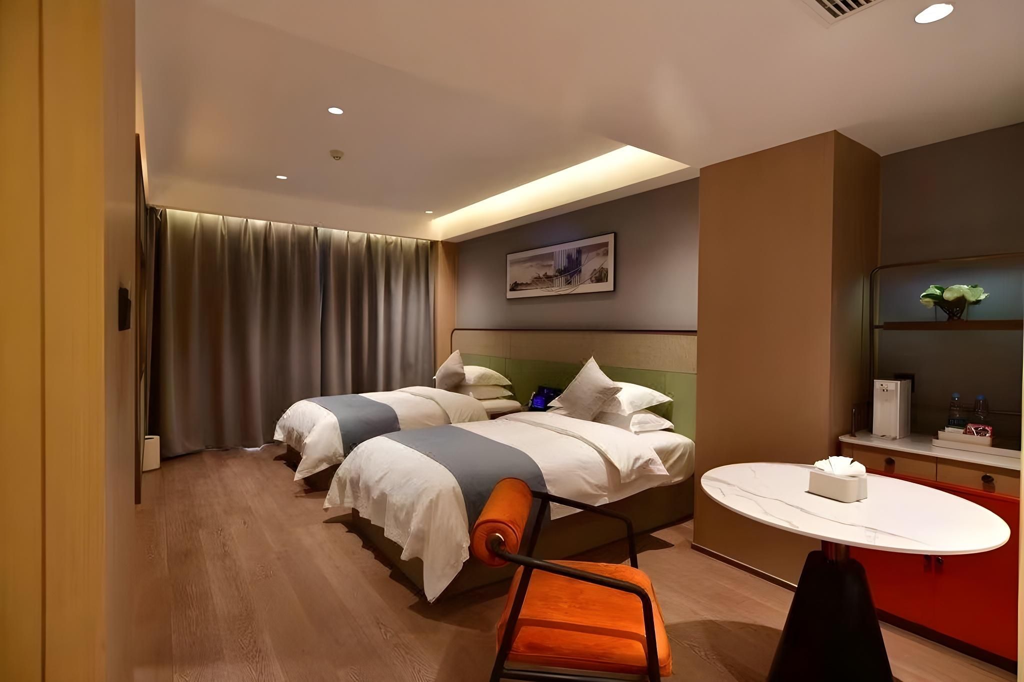 Deyin Twin Room