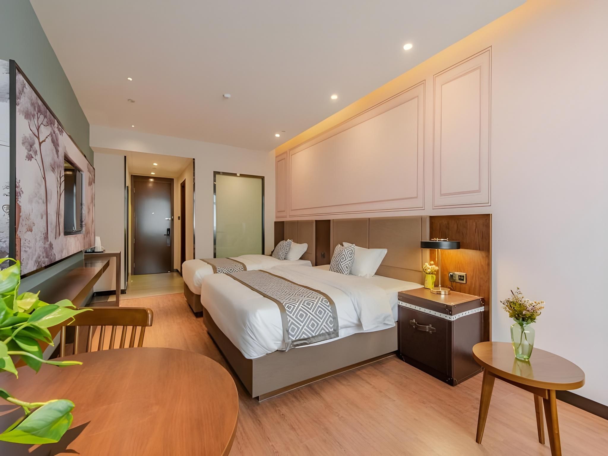 Twin Deluxe Room