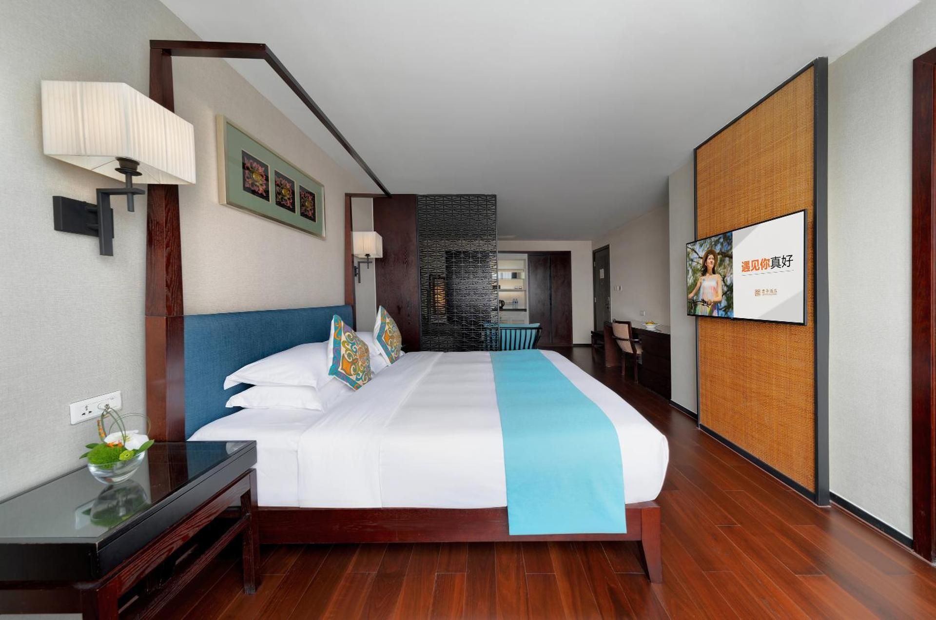 Double Room with Shared Toilet