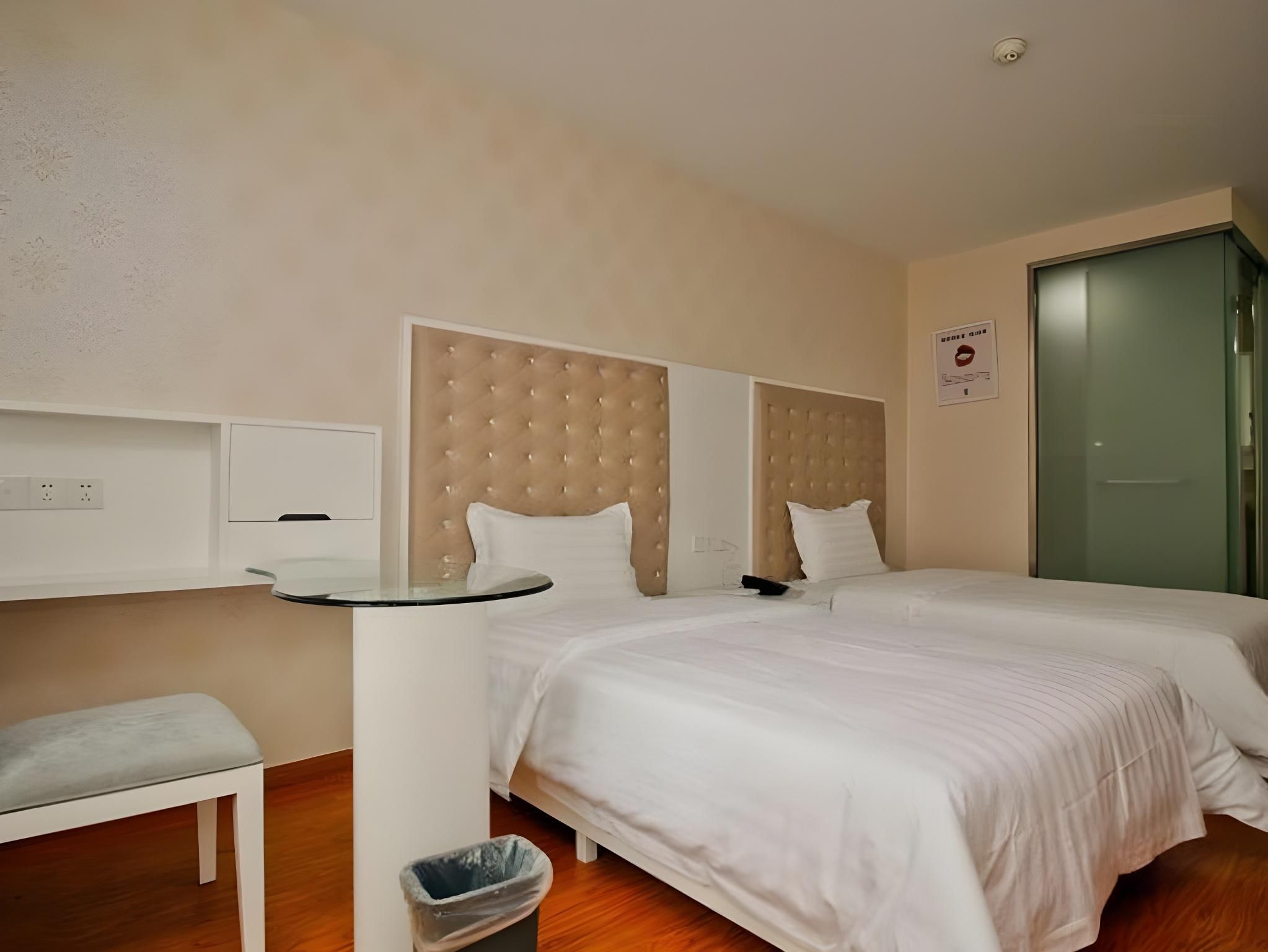 Corporate Twin, Guest room, 2 Twin/Single Bed(s), City view