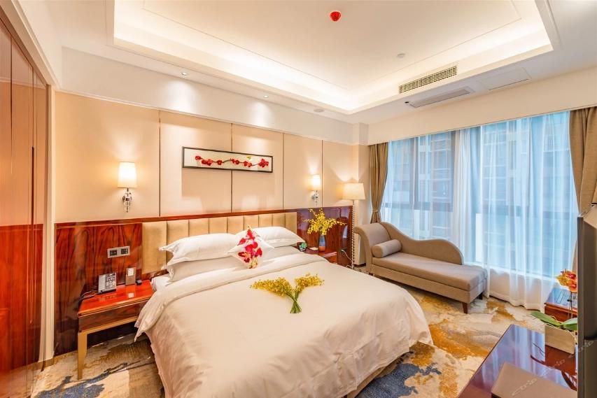 Privileged Suite