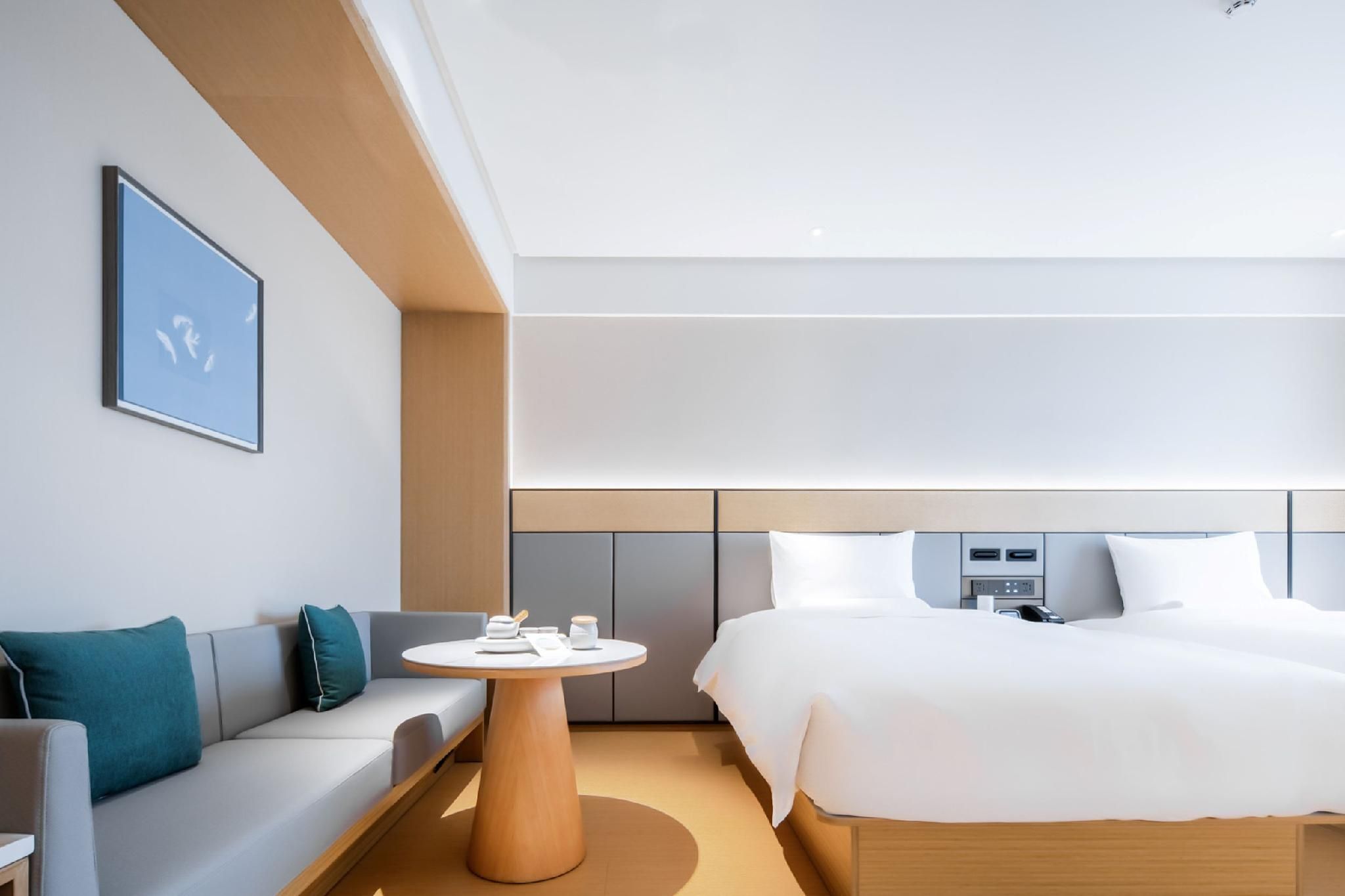 Twin Business Room