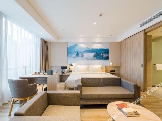 Jimu Double Room with City View
