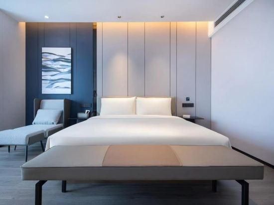 Executive room, Guest room, 1 Queen