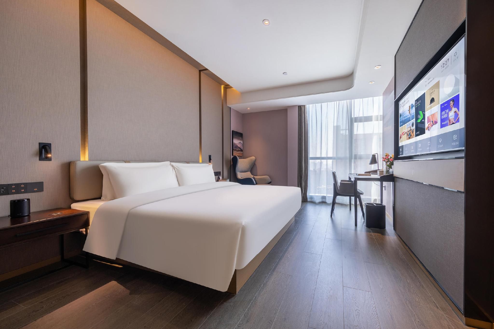 Executive room, Guest room, 1 Queen