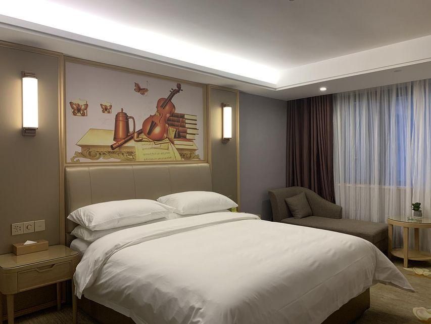 Vienna - Deluxe Room