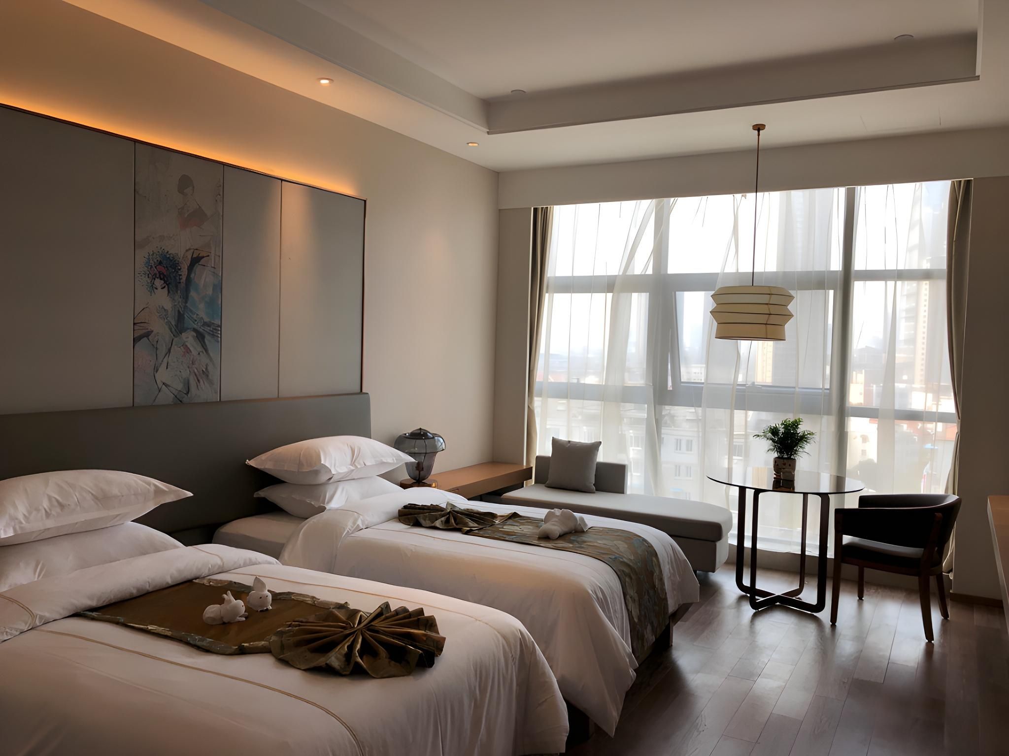 2 Bed Twin Superior Room