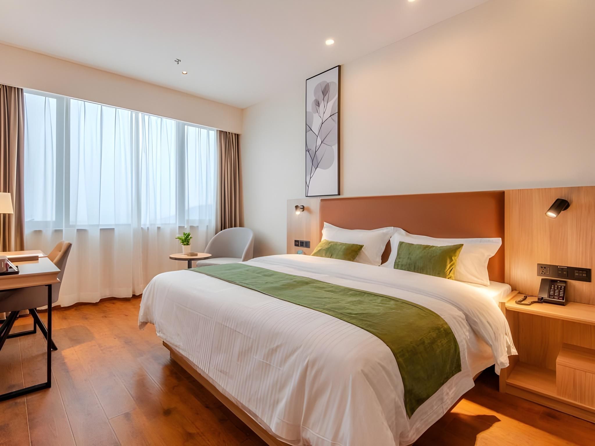 Queen Room with View