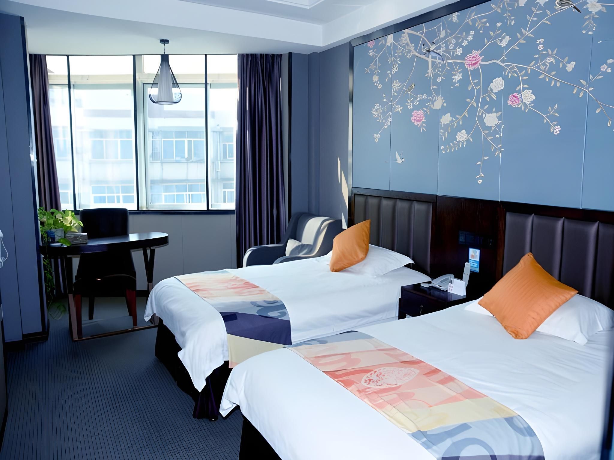 Twin Bussiness Room