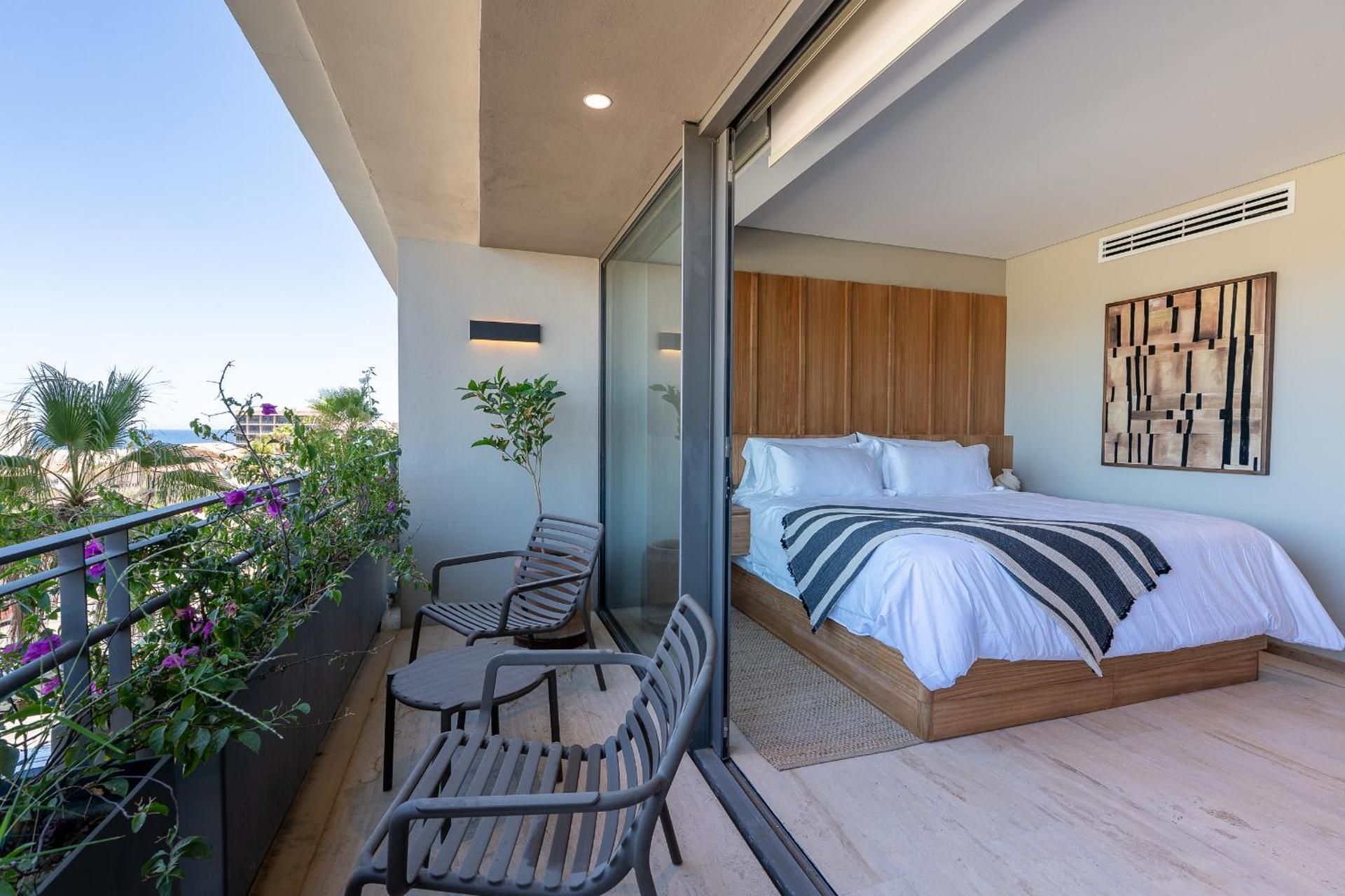 Two-Bedroom Deluxe Apartment