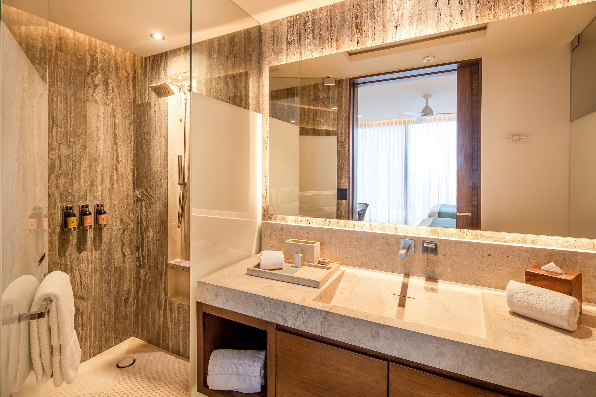 Two Bedroom Villa Ocean View with Hot Tub