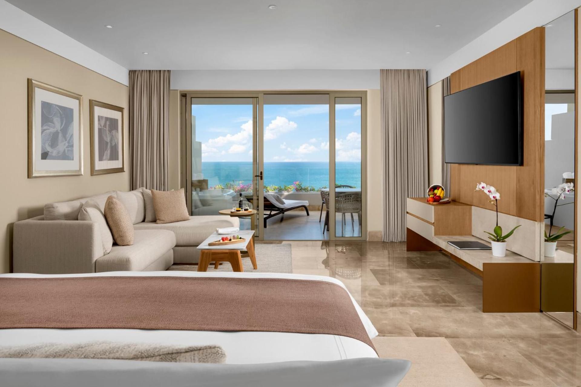 Suite with Sea View