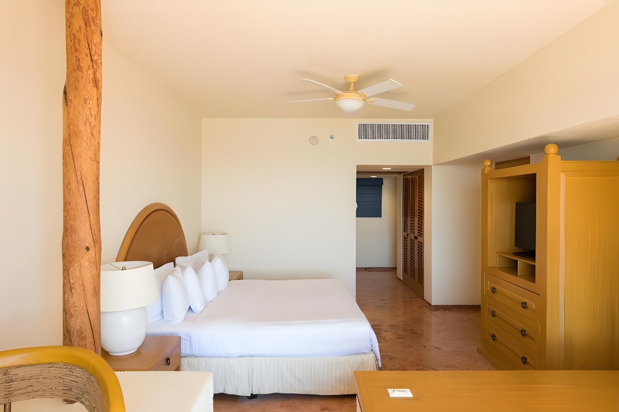 Club Regina Los Cabos Studio