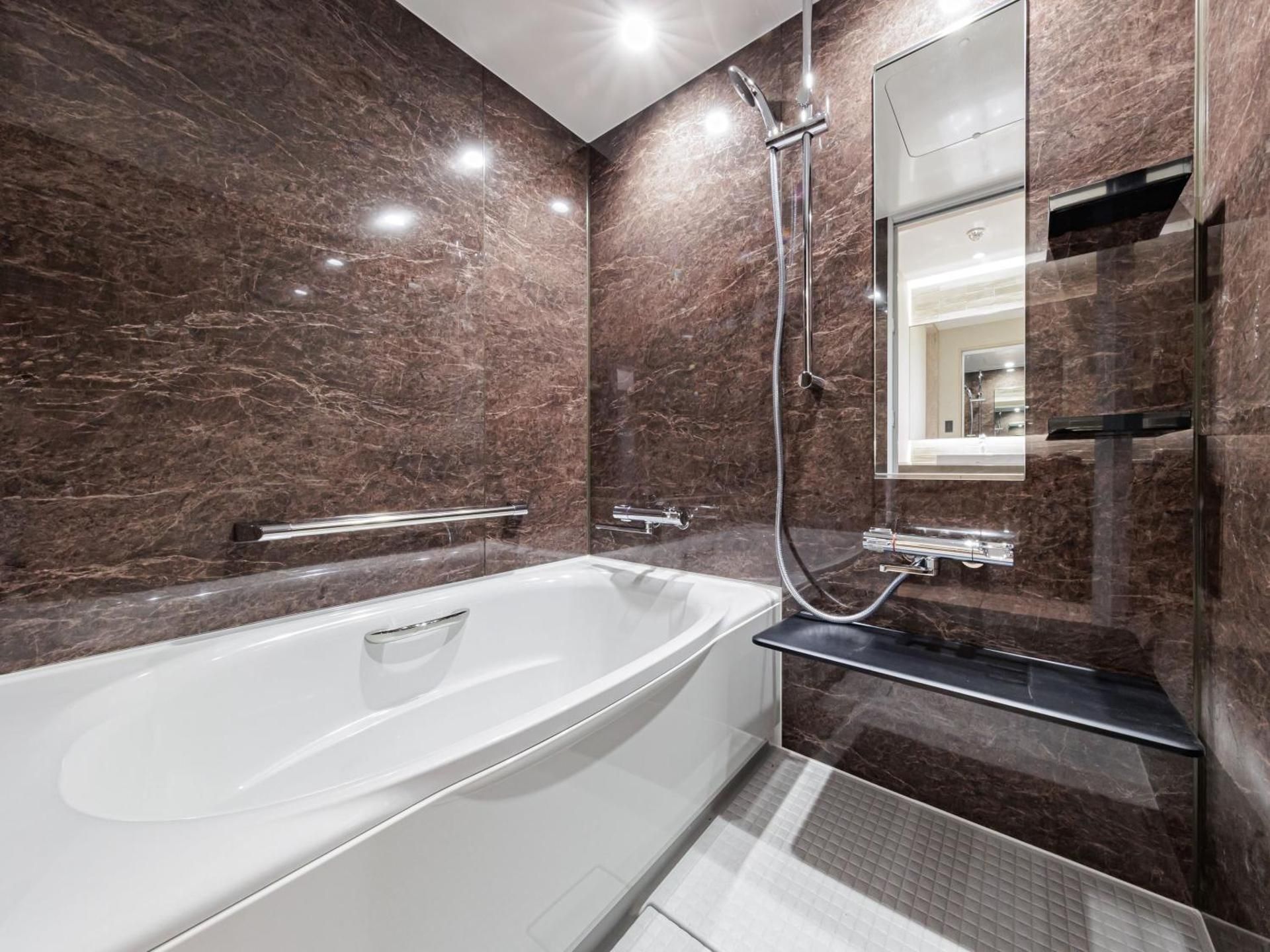 Dog Friendly Superior Twin With private bathroom