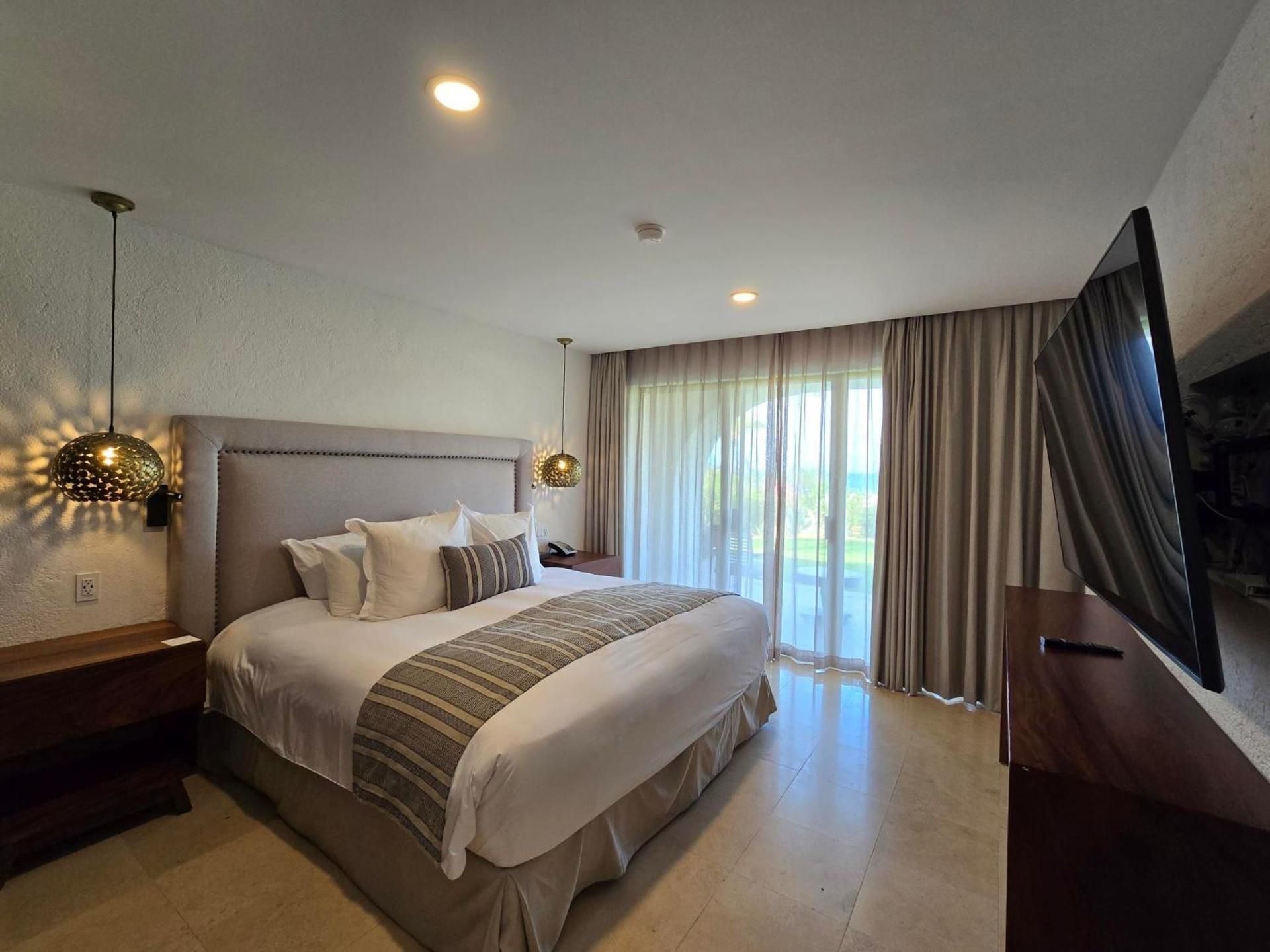 Master One Bedroom Suite