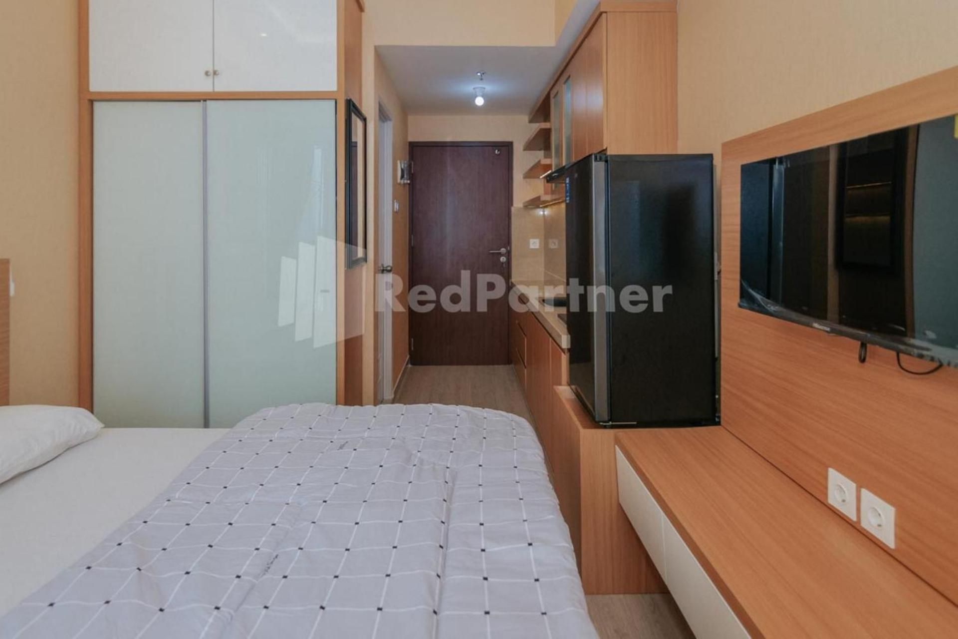 Studio Room