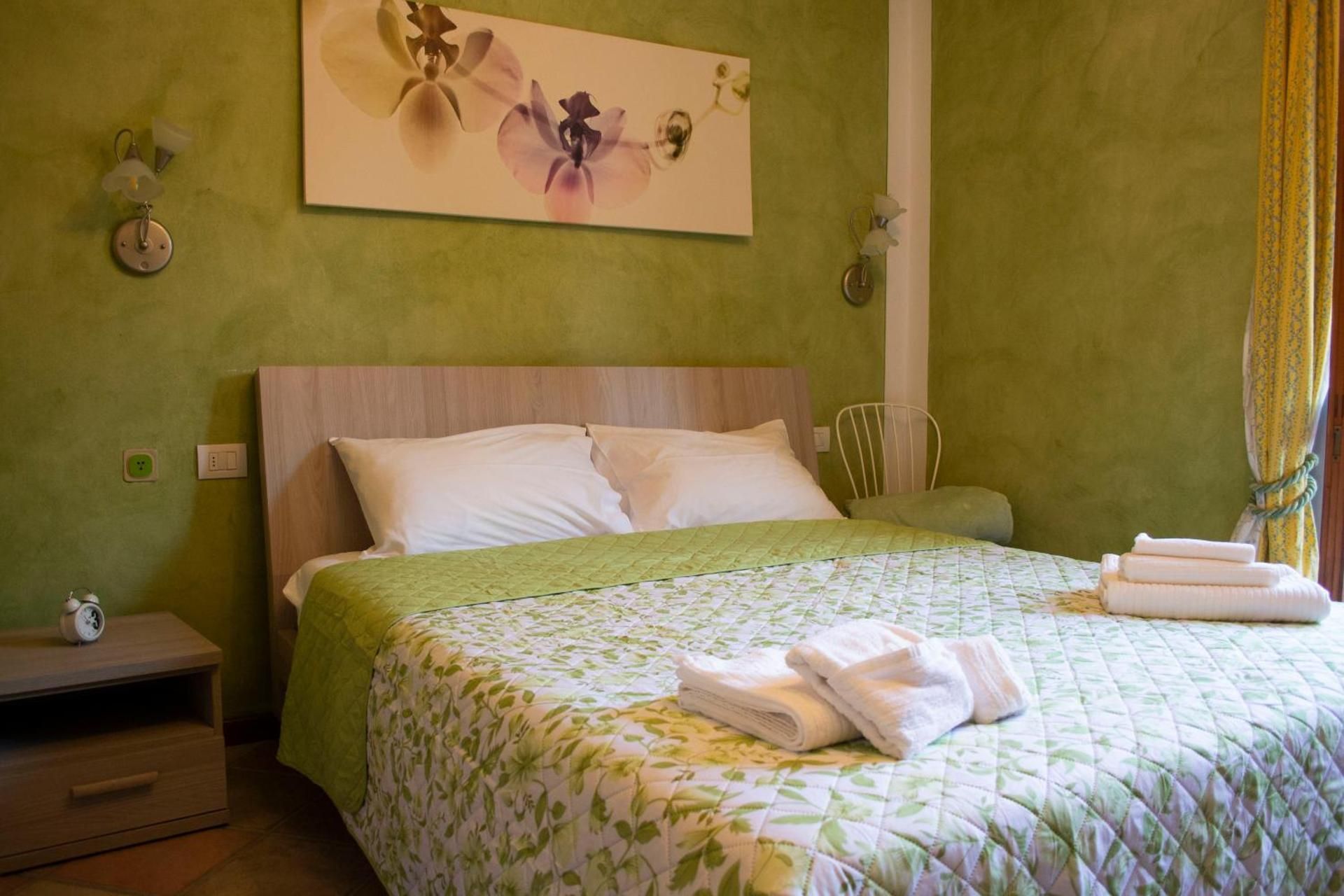 Triple Room with Terrace