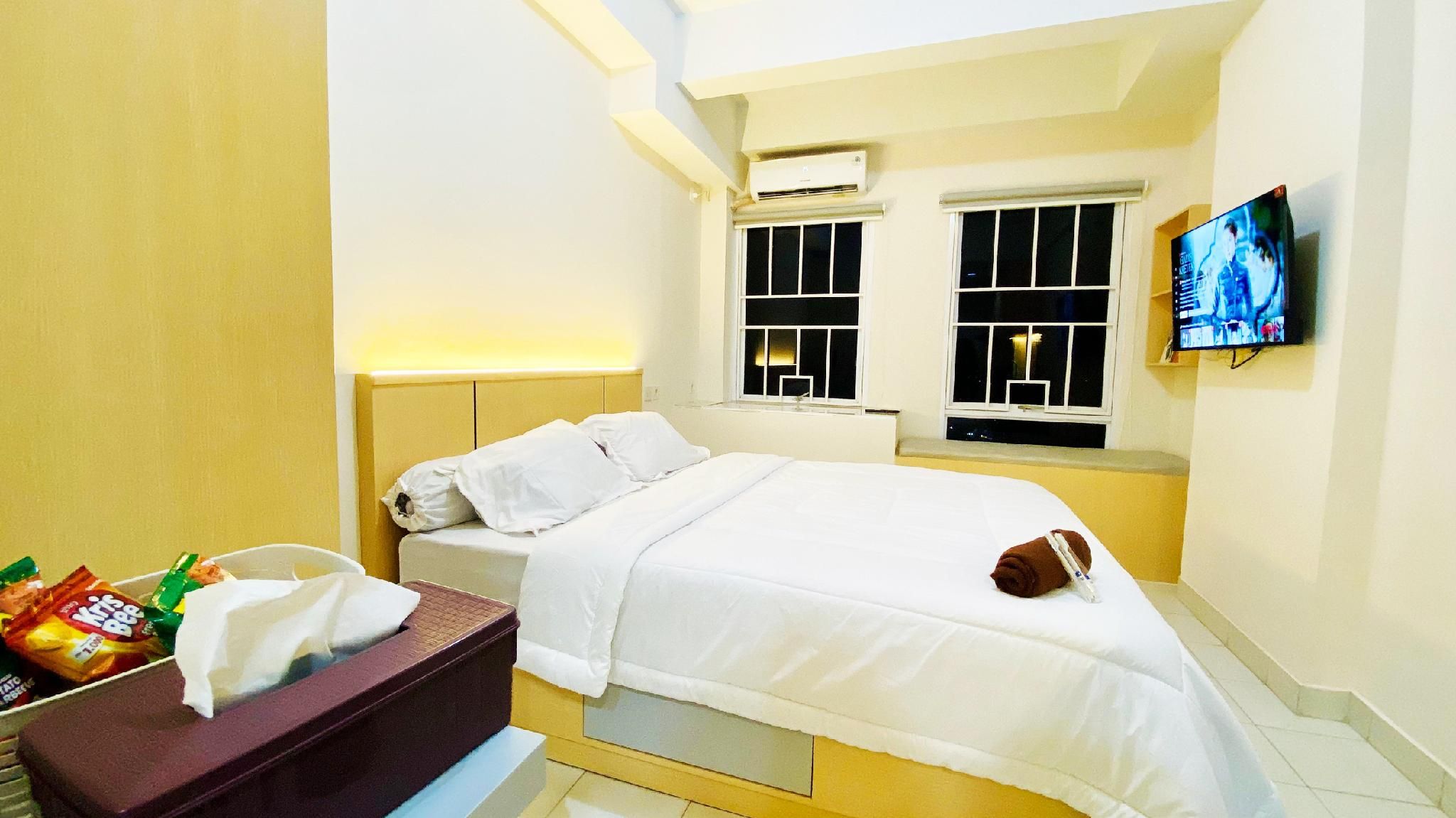 Patraland Urbano Apartment by SiniBobo