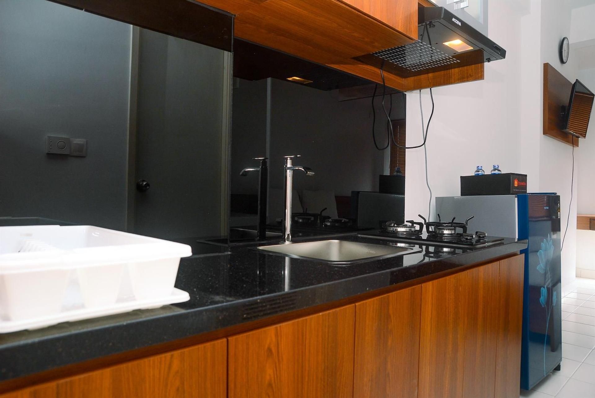 Studio Apartment