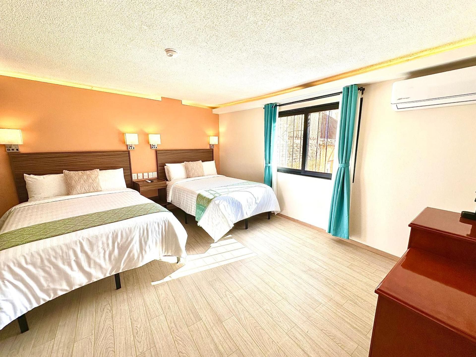 Quadruple Room with Mountain View