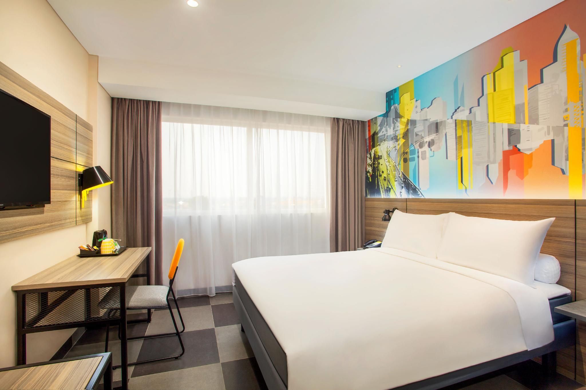 Superior Room with 1 Queen-size Bed