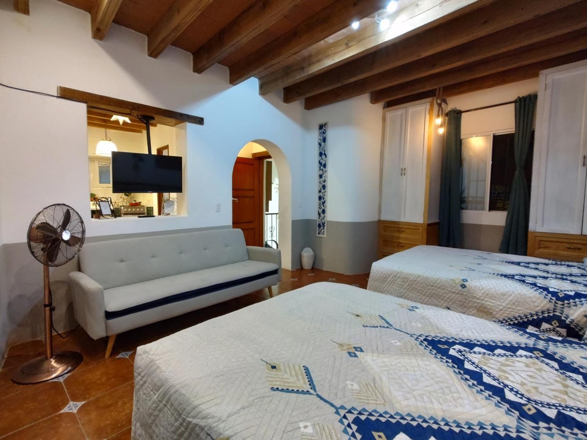 Studio Apartment