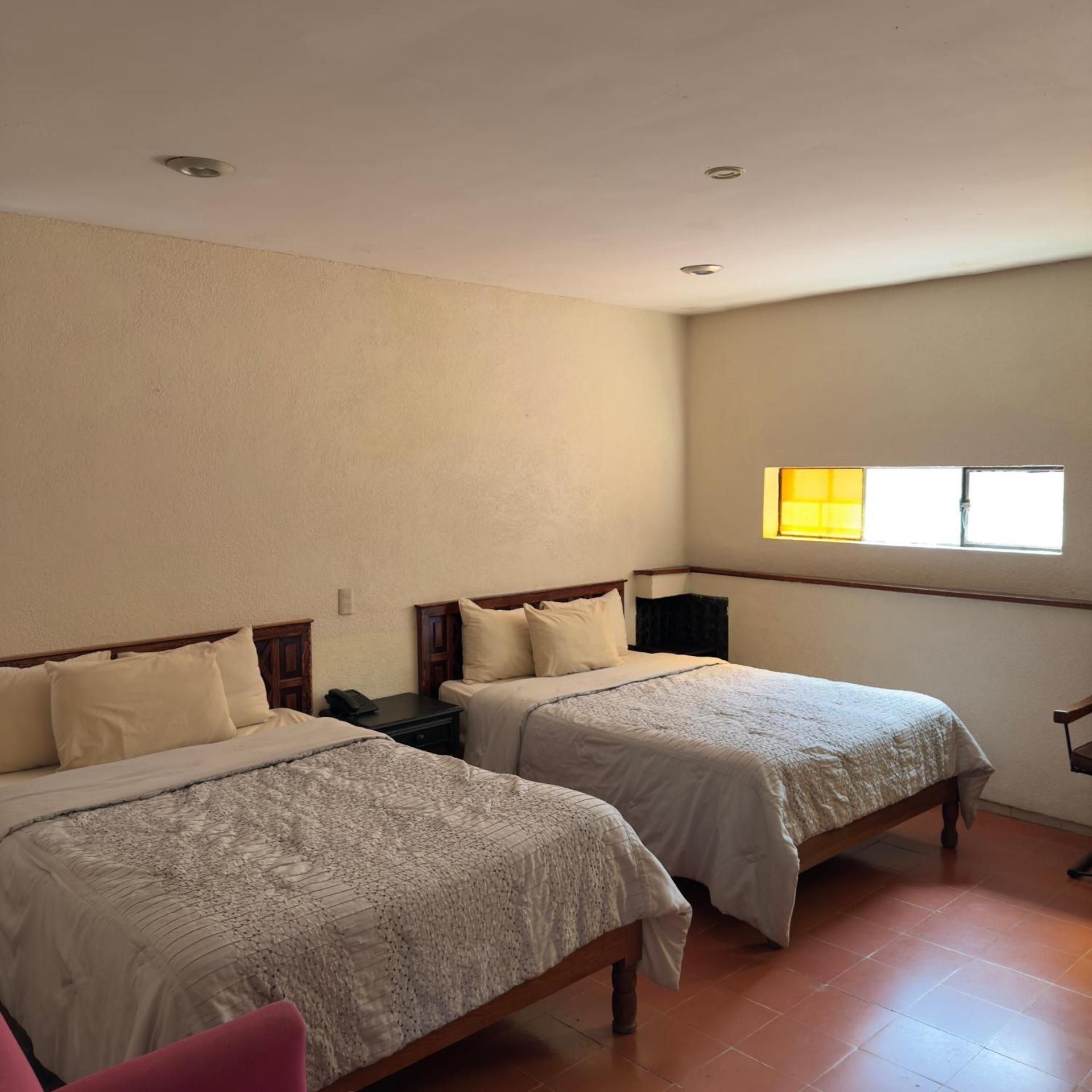 Economy Twin Room