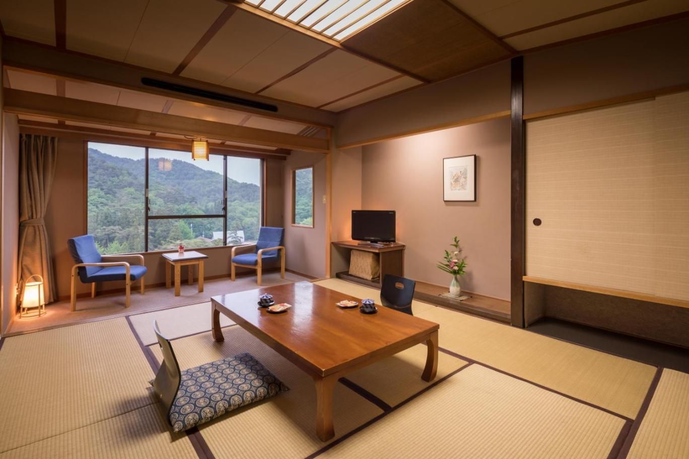 Japanese-Style Quadruple Room