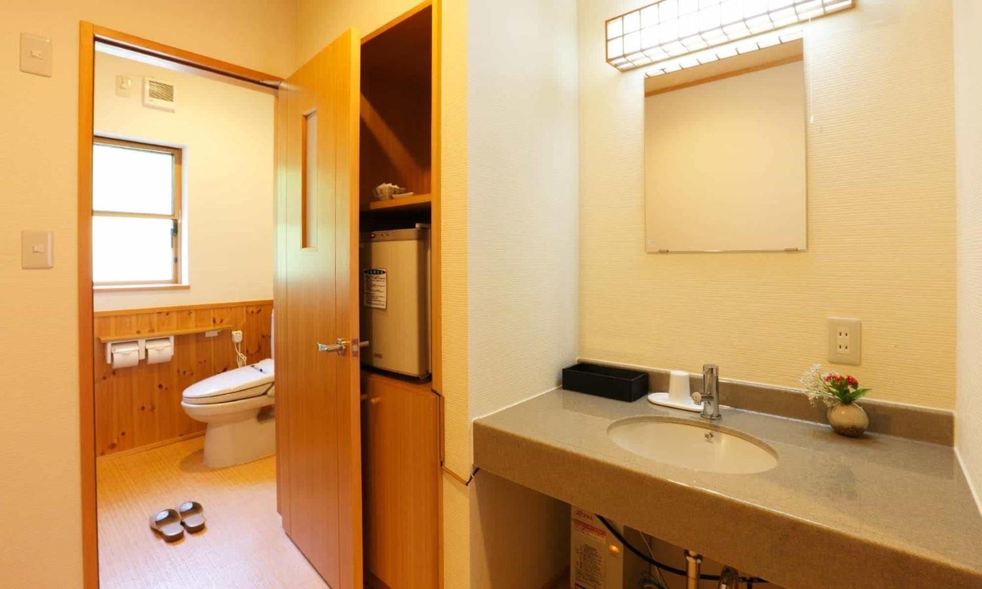 Japanese-Style Room with toilet and shared bathroom
