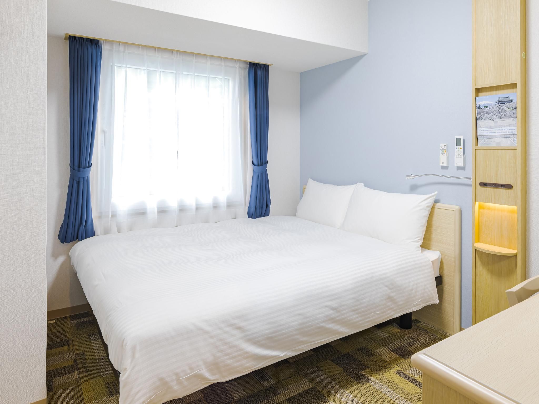Economy Double Room Smoking