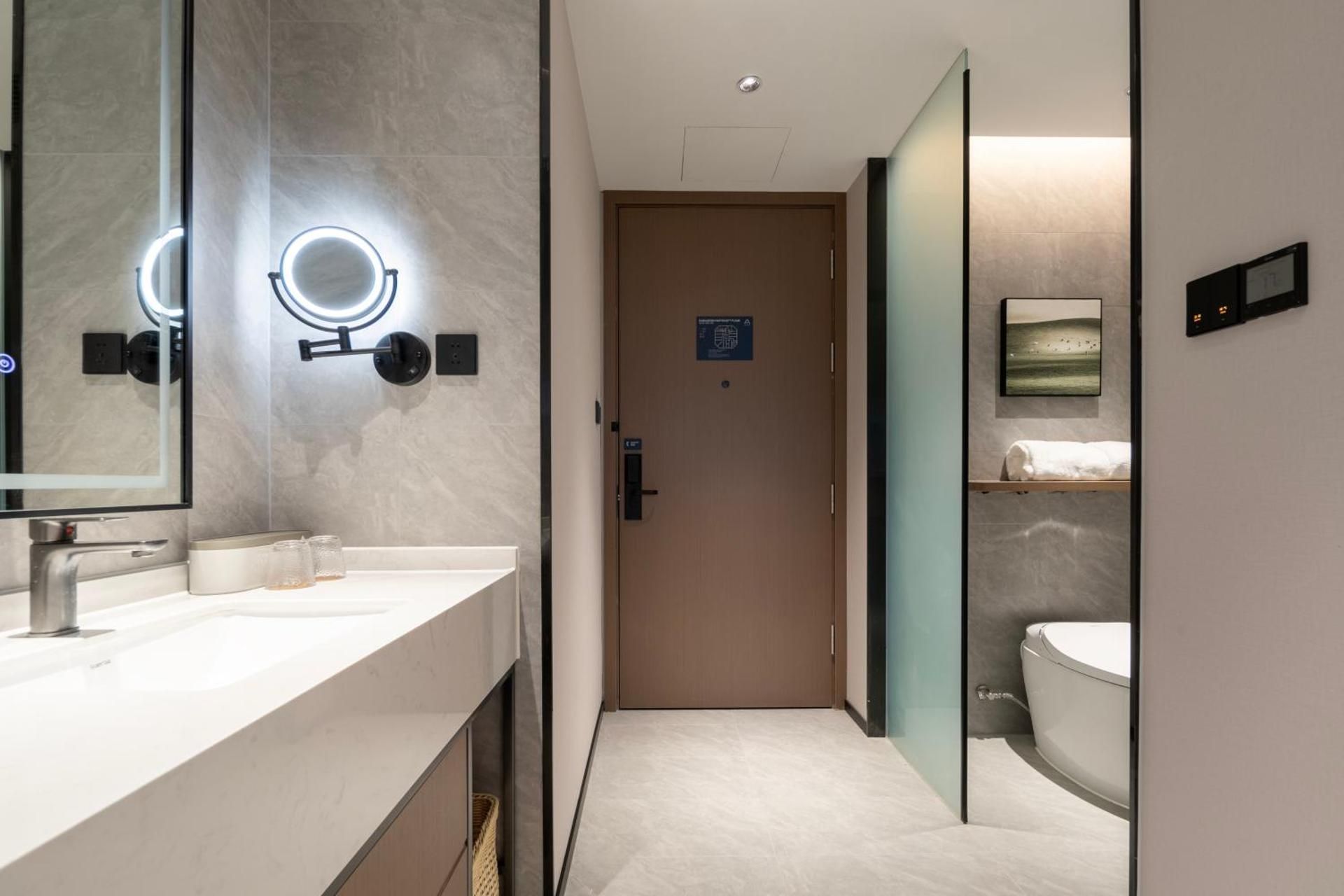 Executive room, Guest room, 1 Queen