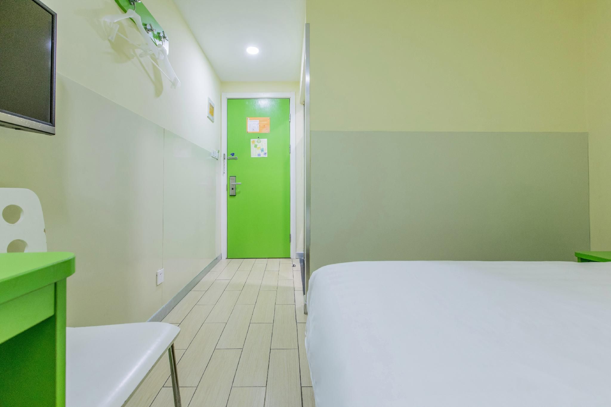 Huazhu - One Bed Room With No Window
