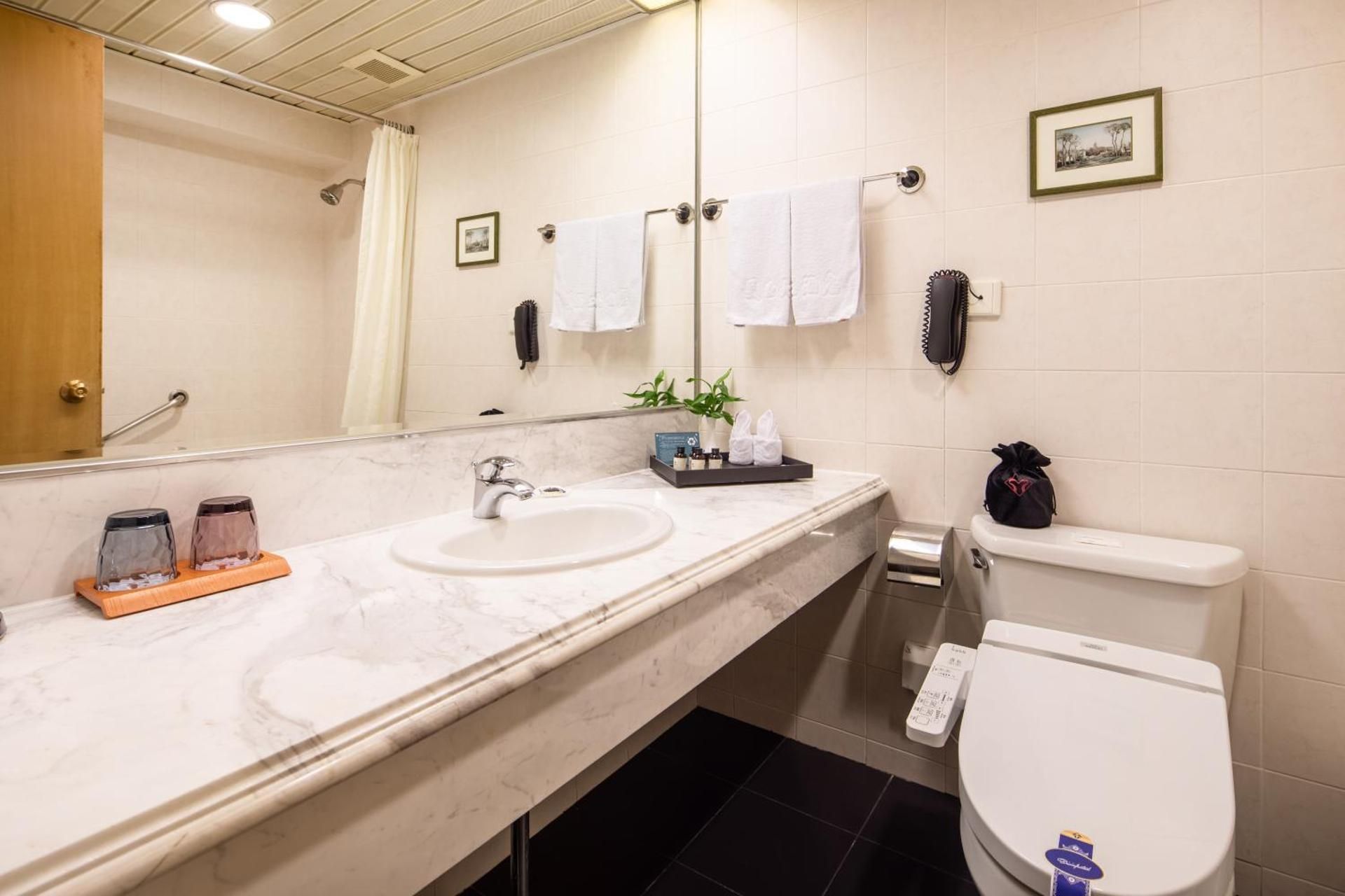 Mason Hotel Shanghai Superior Twin 3