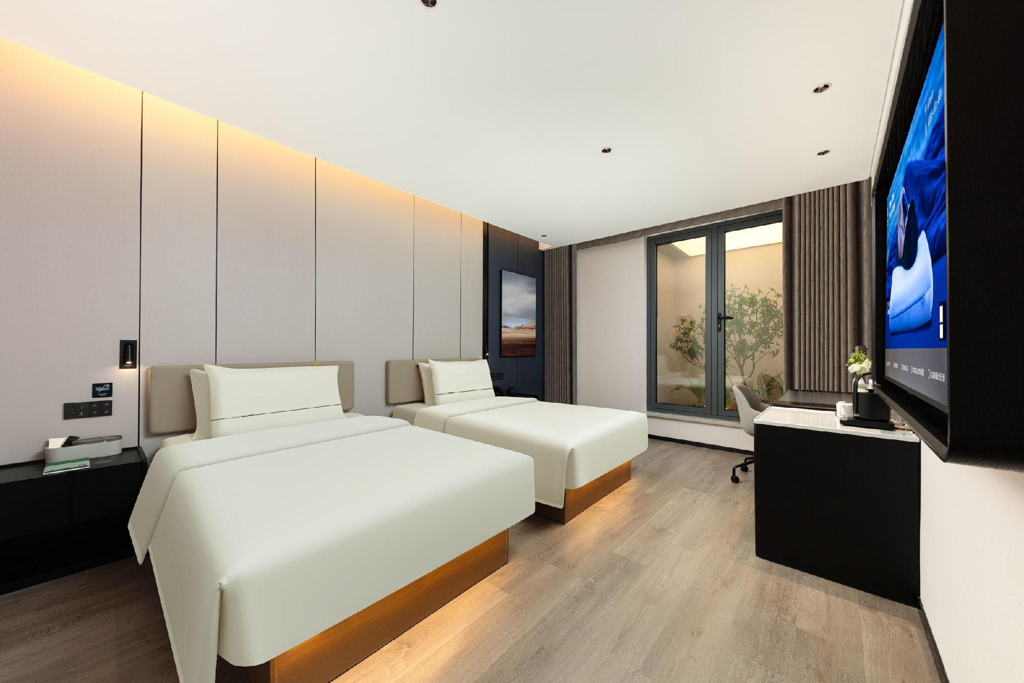 Twin Executive Room