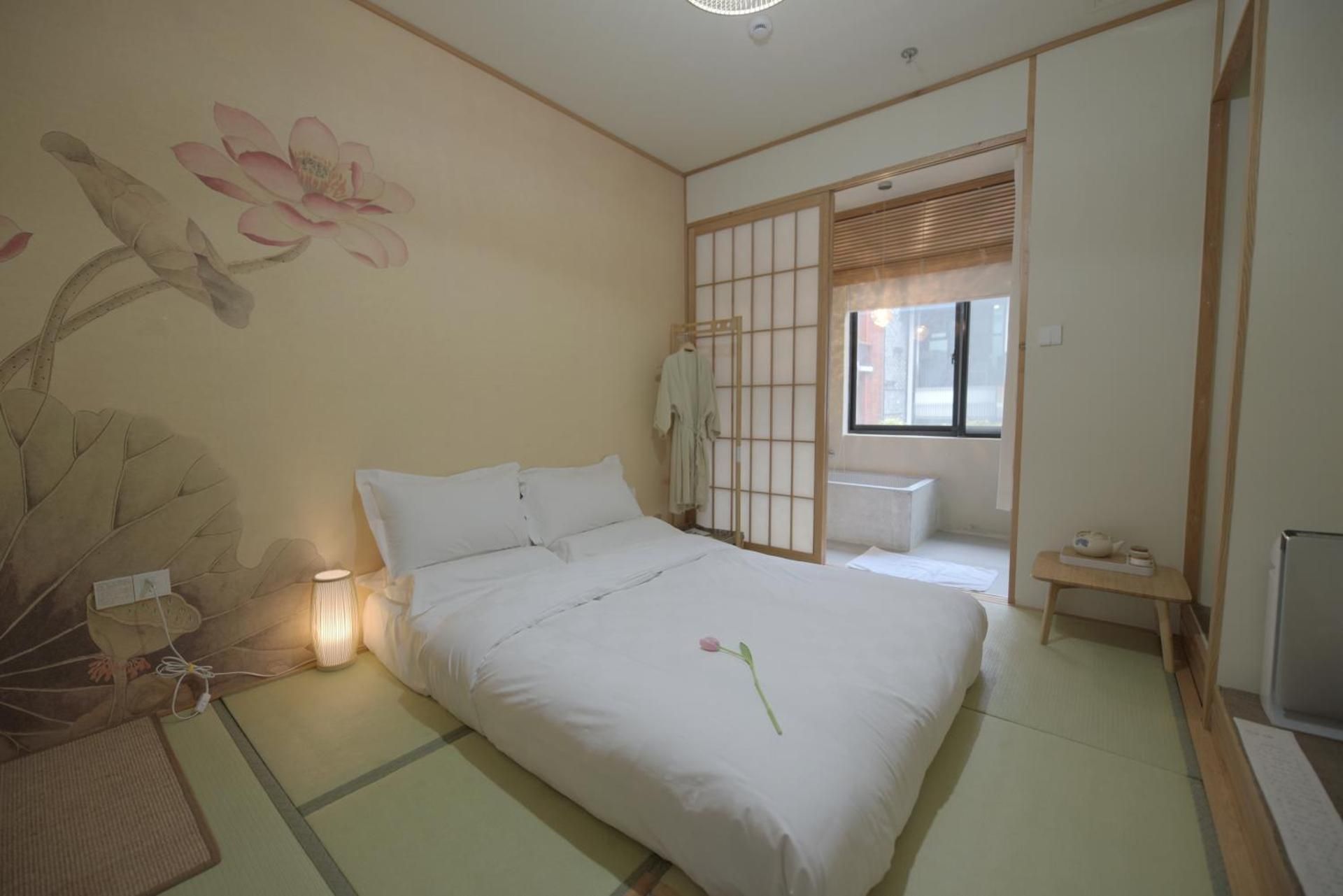 Queen Room(Mainland Chinese Only)