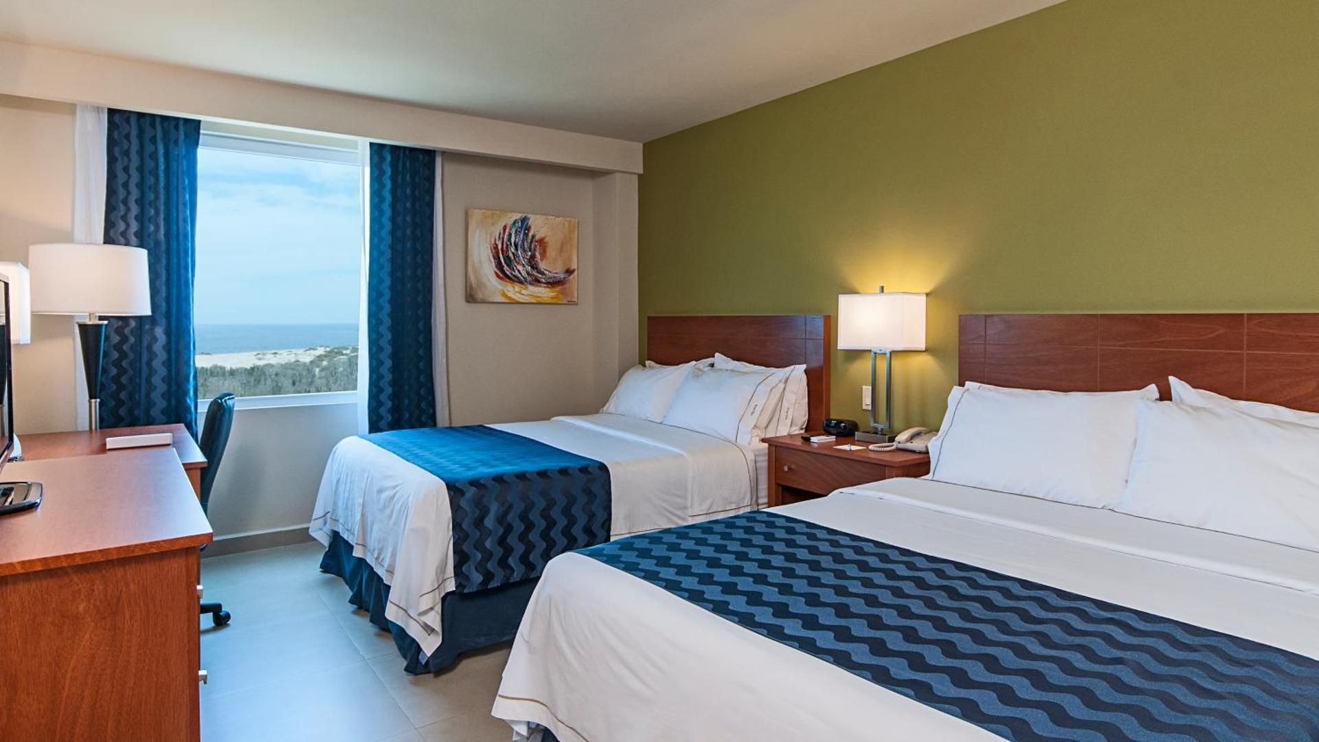 2 Queen Standard Sea View