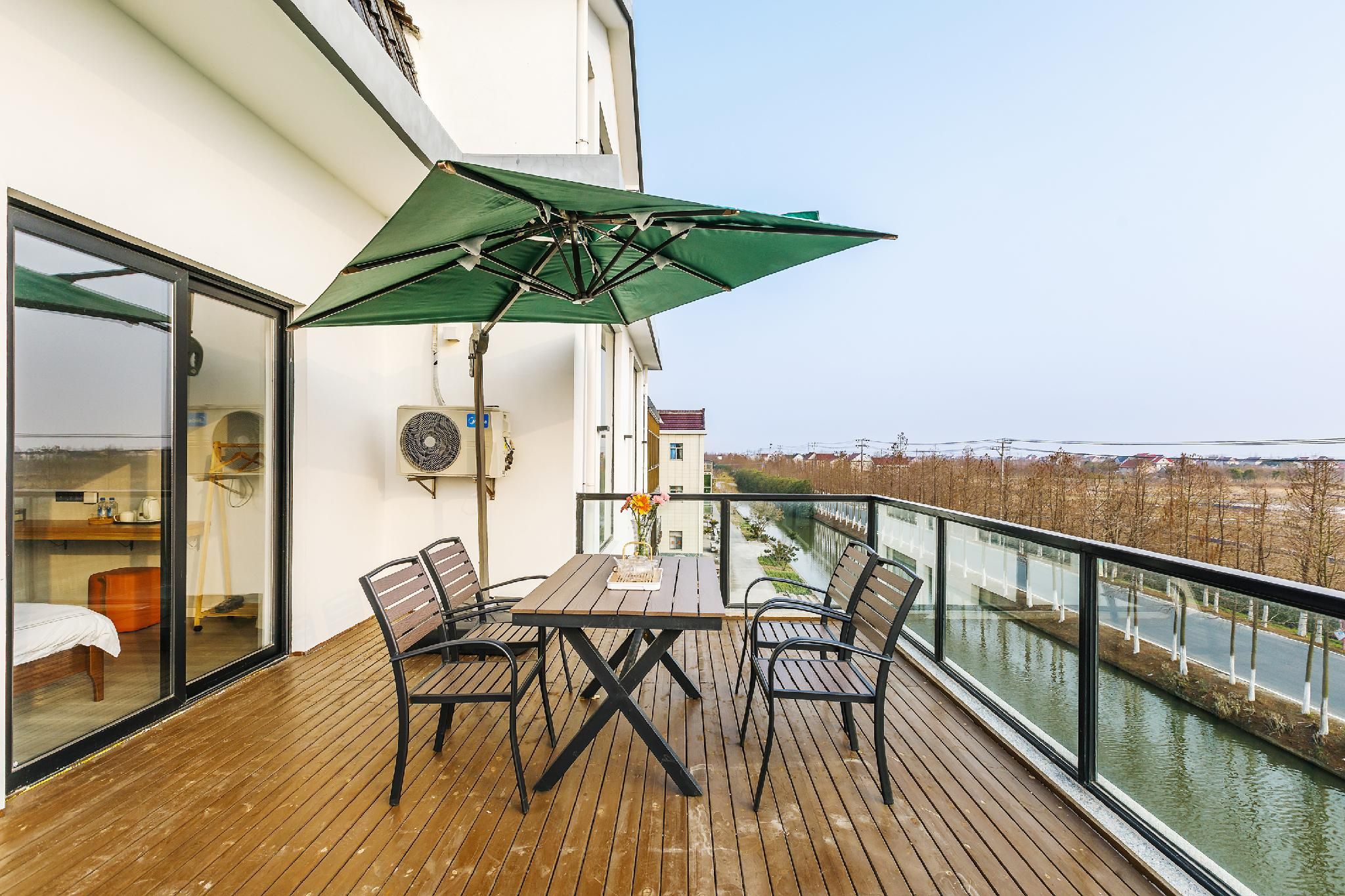 2 Bed Twin Superior Room
