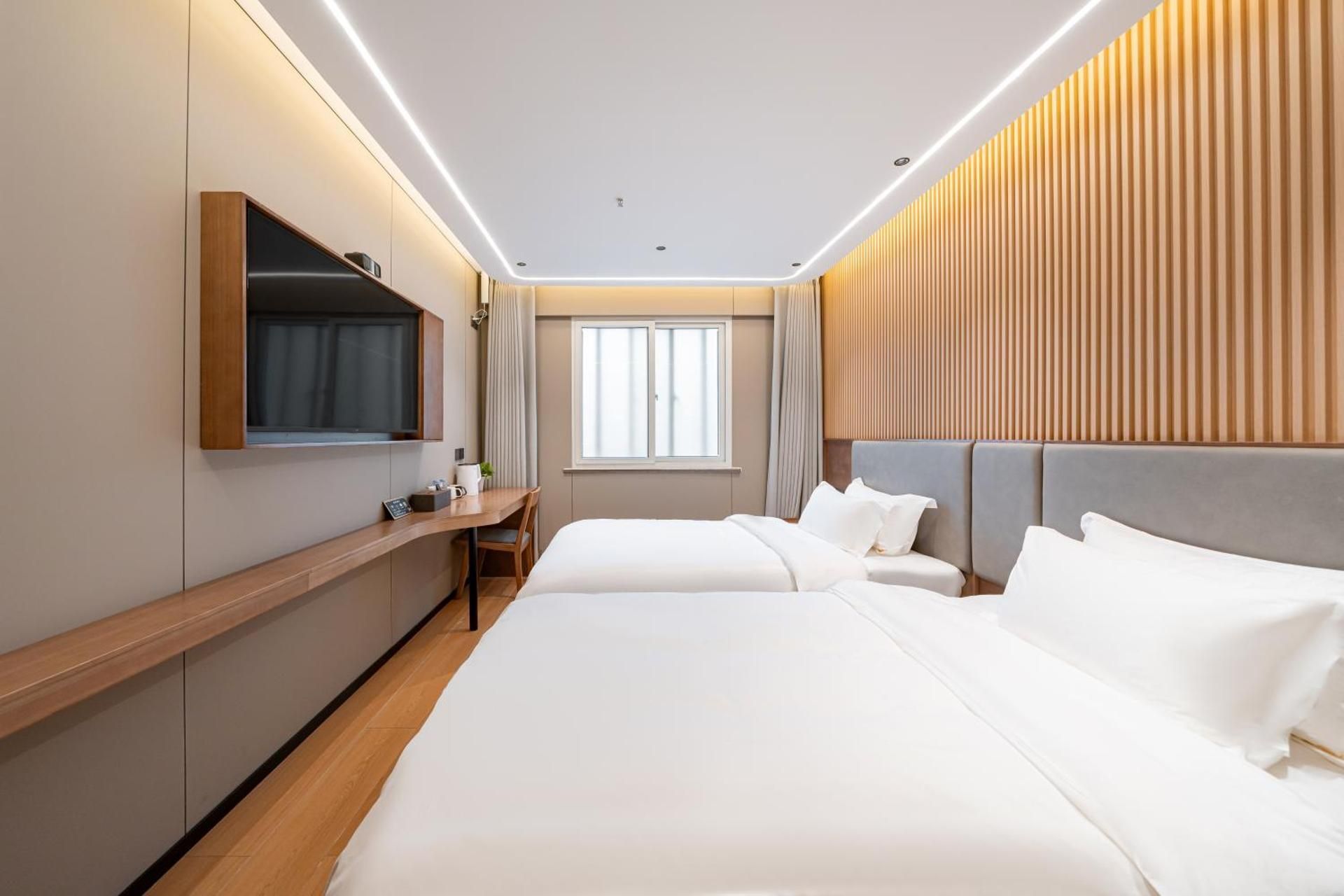 Deluxe Double Room with Two Double Beds